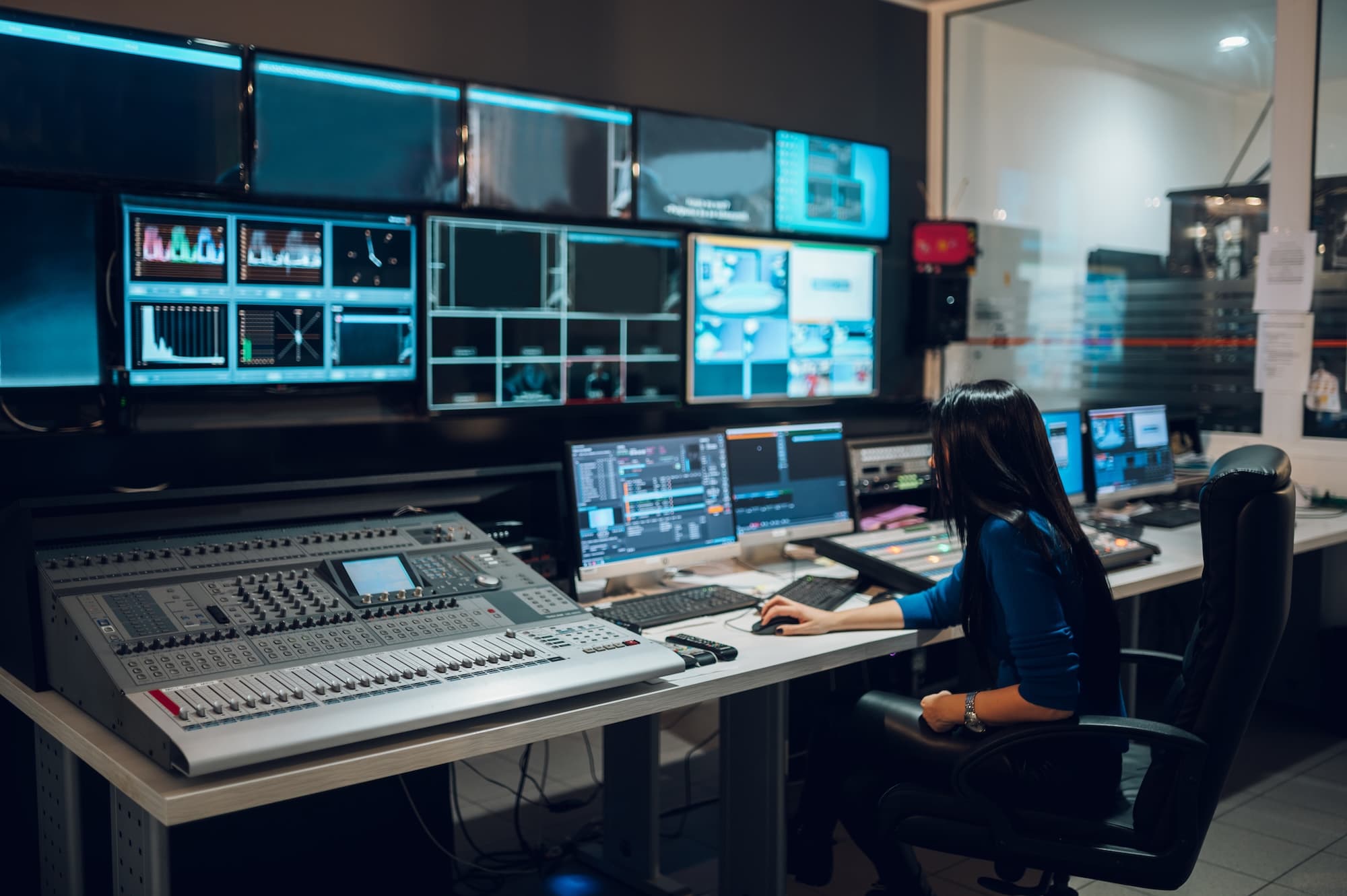 Metadata Consistency at Enterprise Scale